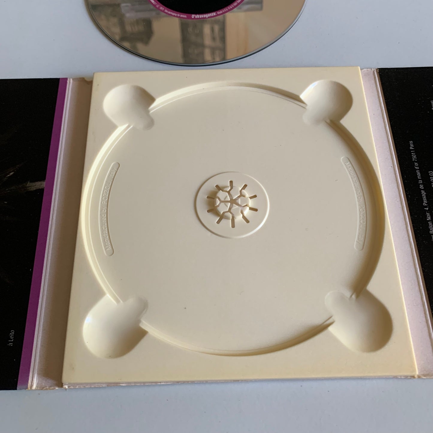 CD - Hughes De Courson - O’stravaganza - 2001 Occasion