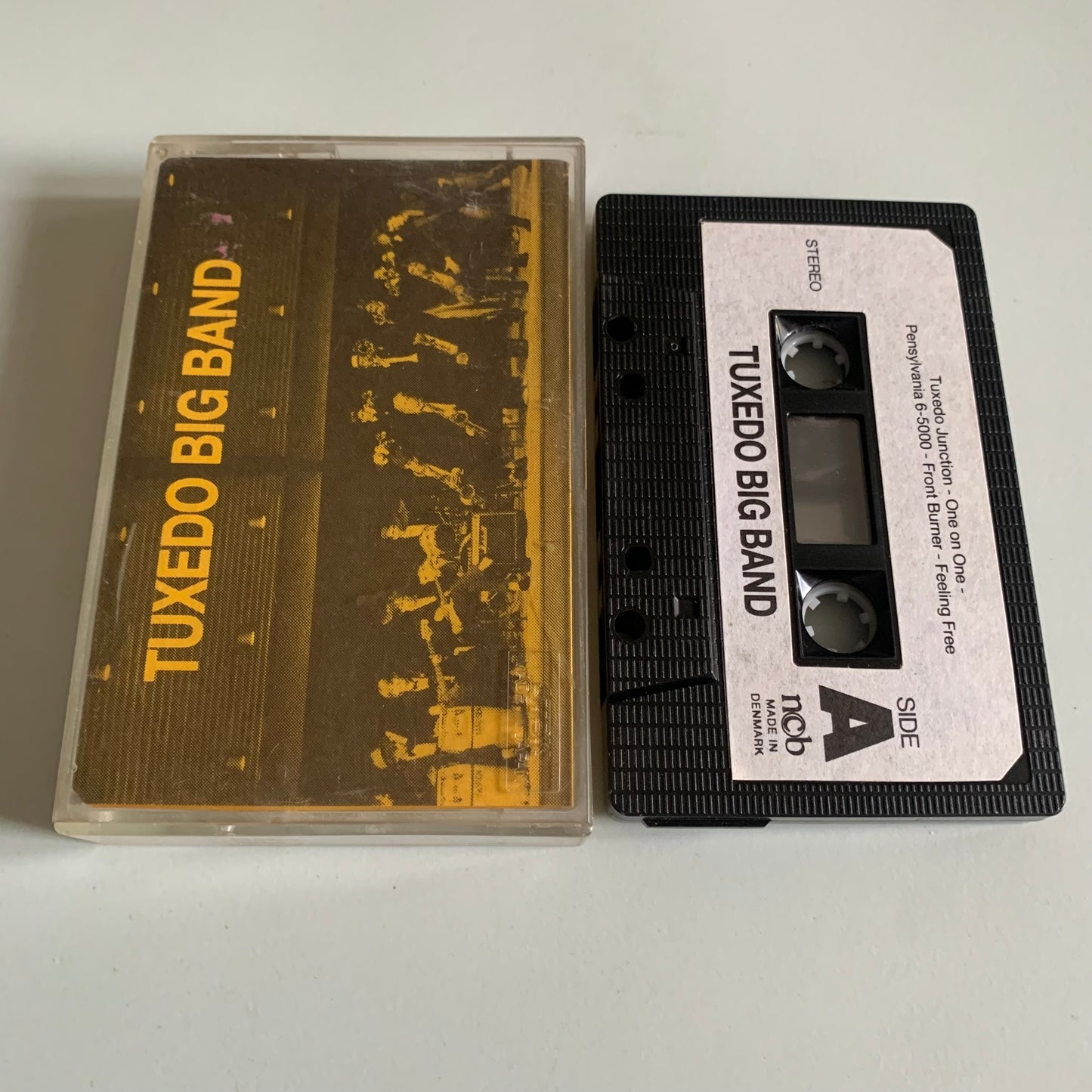 Tuxedo Big Band - Live Concert - 1988 Occasion