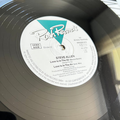 Steve Allen - Love Is In The Air - Single 1987
