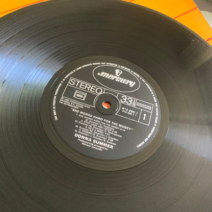 Donna Summer - She Works Hard For The Money - LP 1983 Occasion