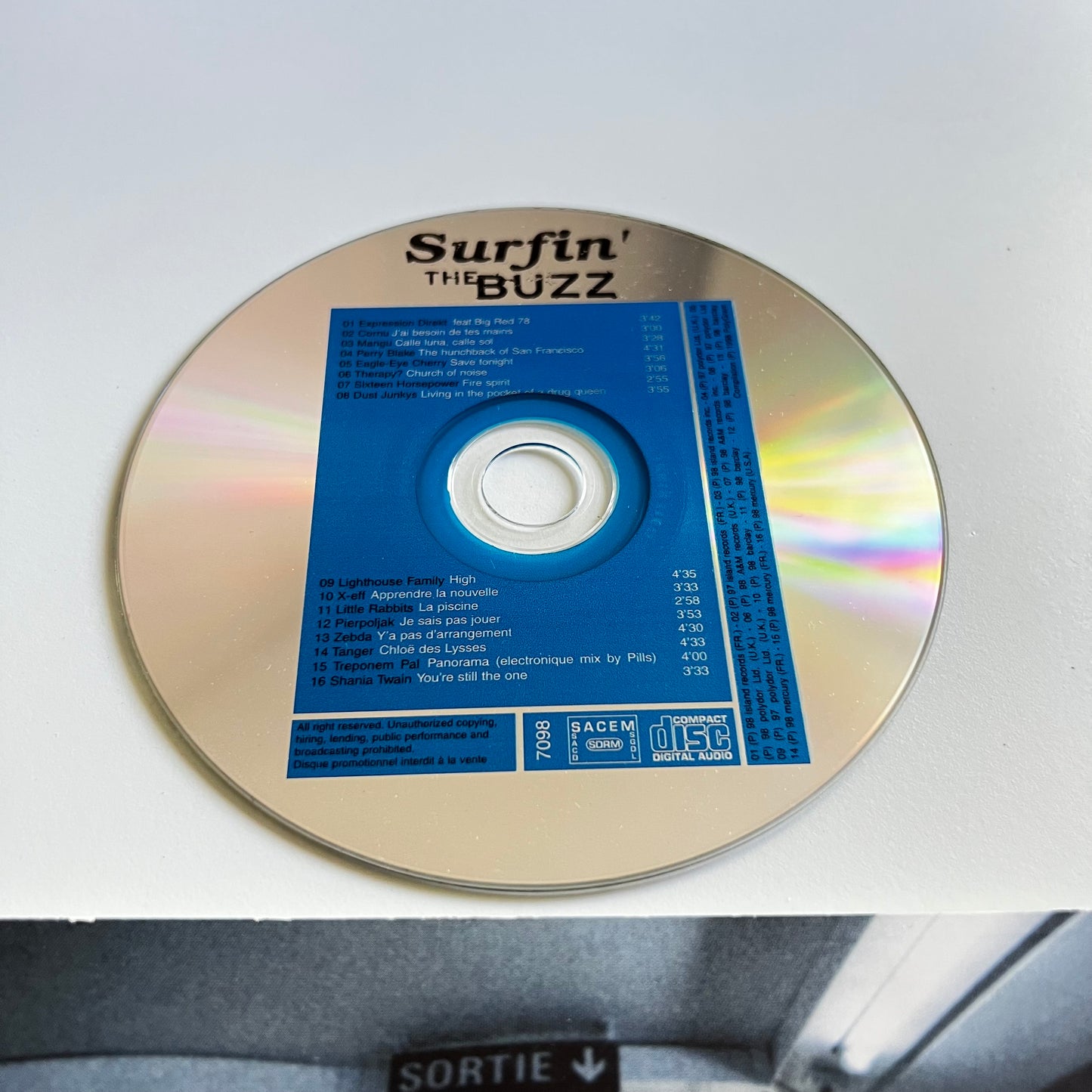 CD - Compilation - Surfin' The Buzz - 1998