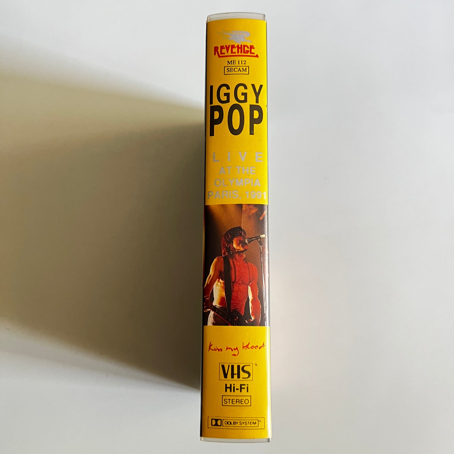 Iggy Pop - Kiss My Blood Live At The Olympia - Paris 1991