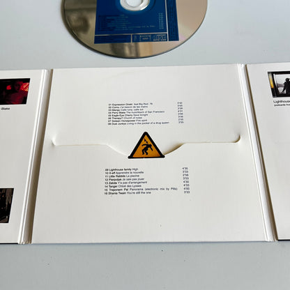 CD - Compilation - Surfin' The Buzz - 1998