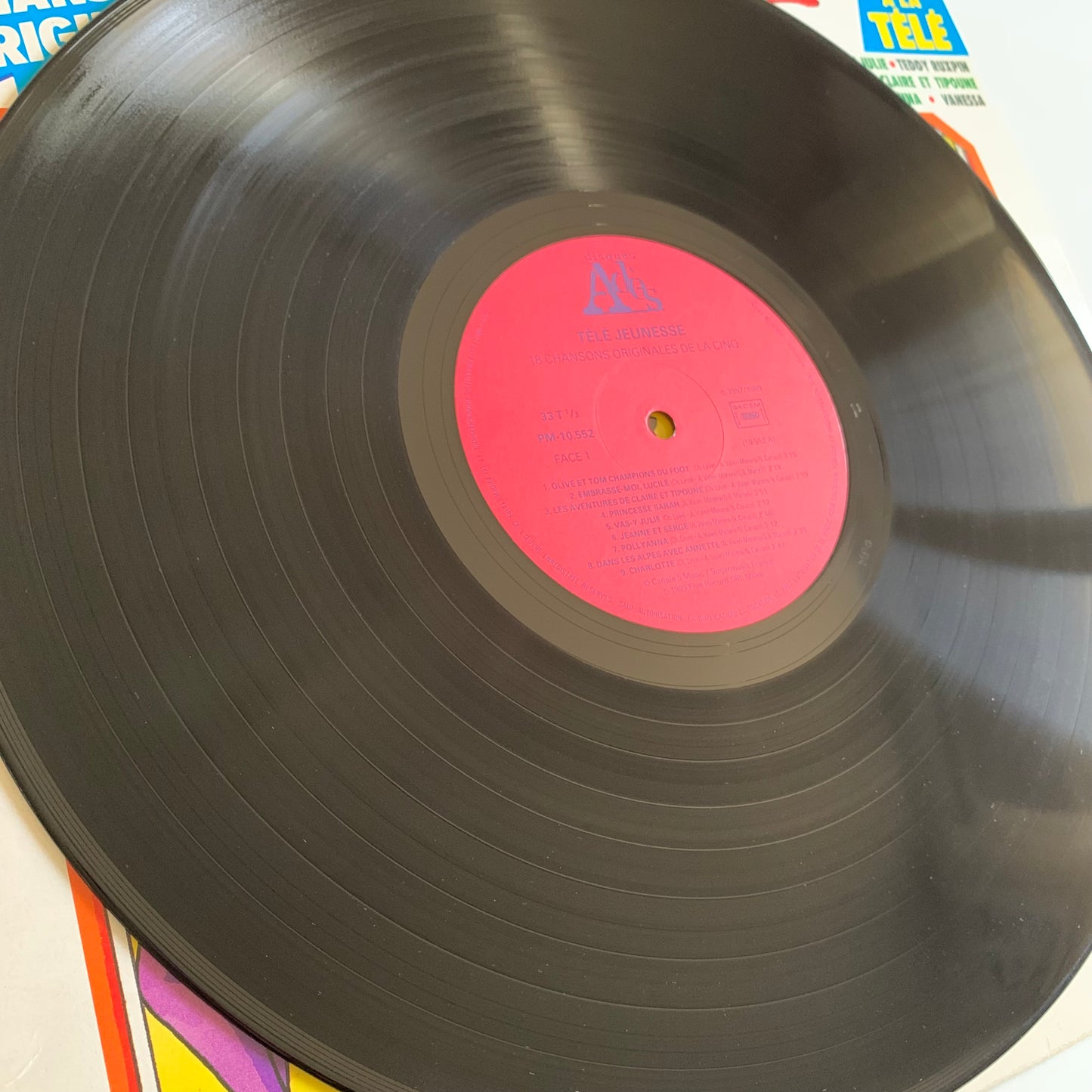 Télé Jeunesse - 18 Chansons Originales de La 5 - LP + Poster 1989