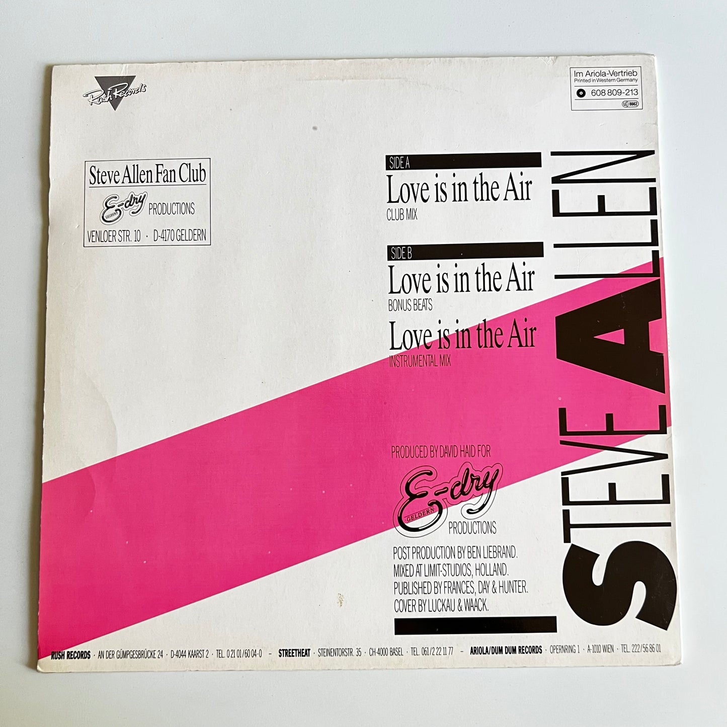 Steve Allen - Love Is In The Air - Single 1987
