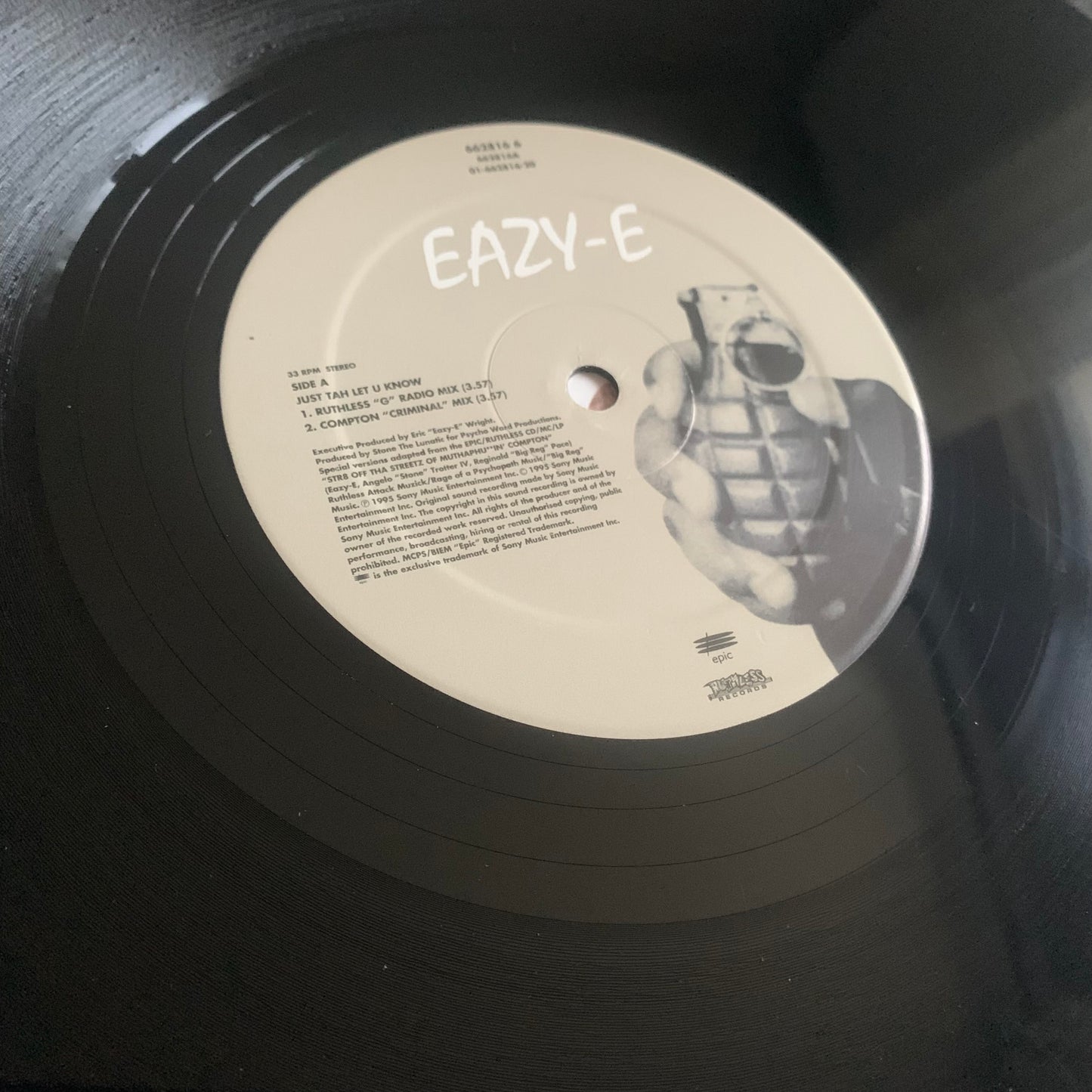 Eazy-E - Just Tah Let U Know - Single 1996
