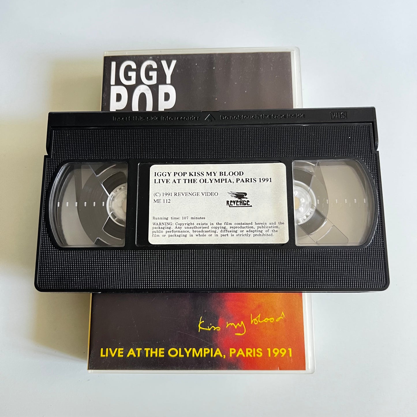 Iggy Pop - Kiss My Blood Live At The Olympia - Paris 1991