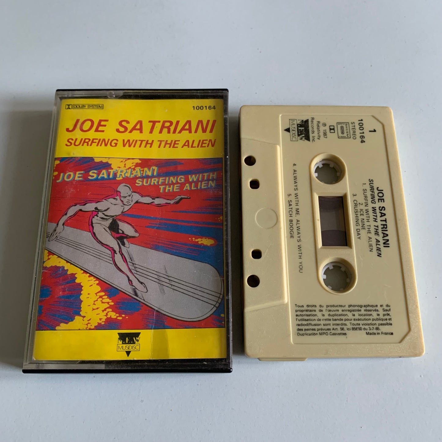 Joe Satriani - Surfing With The Alien - 1987