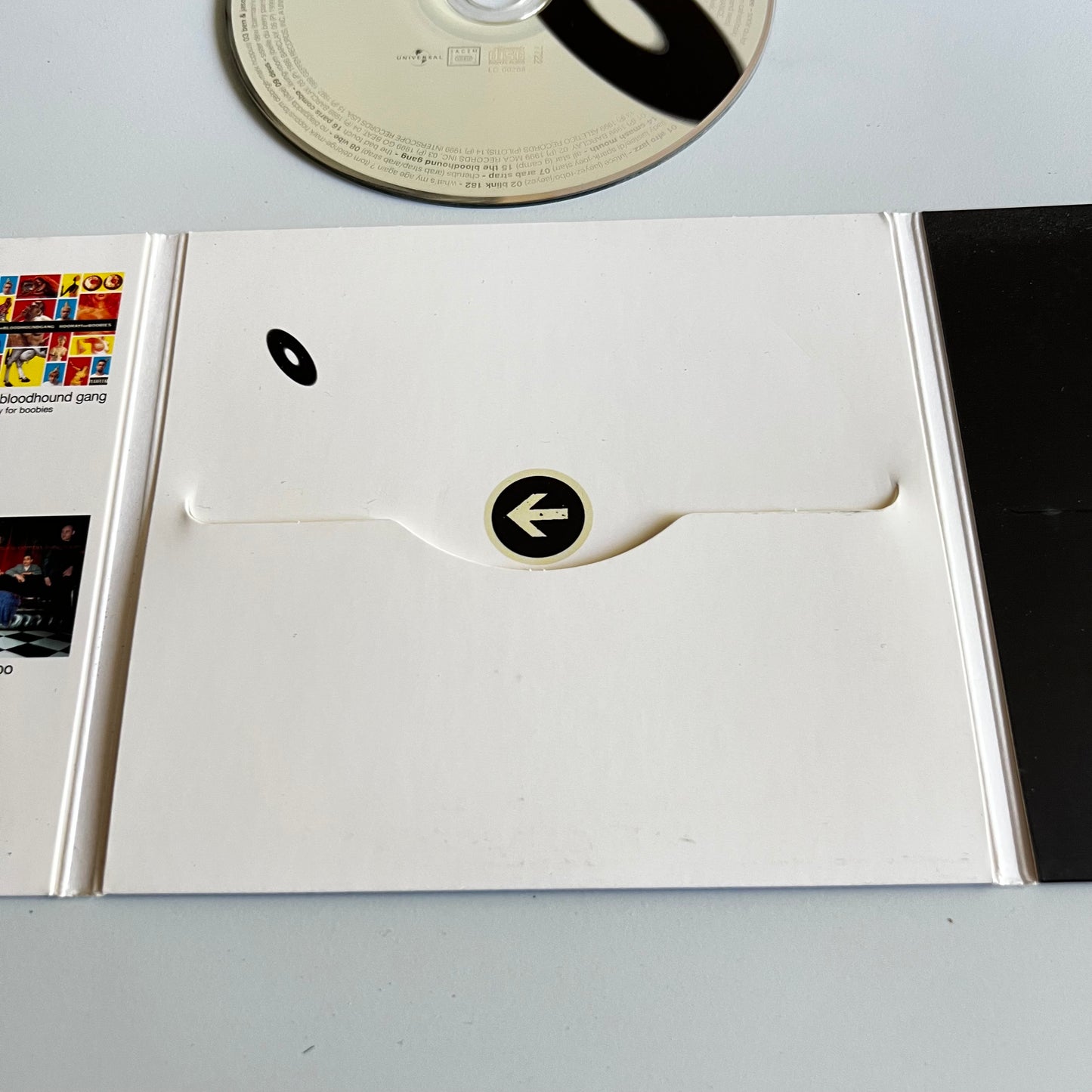 CD - Compilation - Surfin' The Buzz - 1999