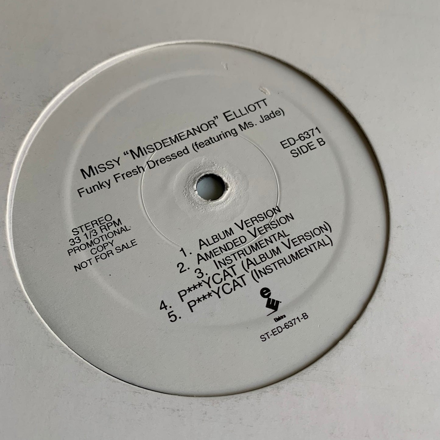 Missy "Misdemeanor" Elliott - Work It (Remix) / Funky Fresh Dressed - Promo 2002 Occasion